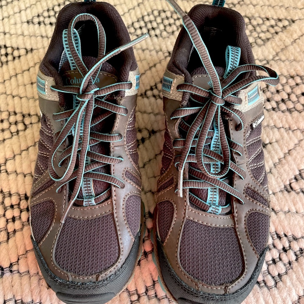 Columbia Hiking Shoes, Size 5.5 Women’s